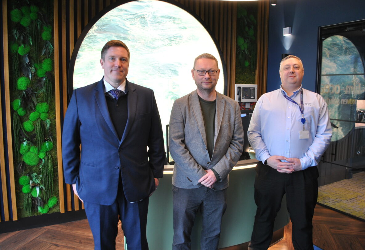 Film-Ocean welcomes Richard Thomson, Member of Parliament for Gordon to their Headquarters.﻿