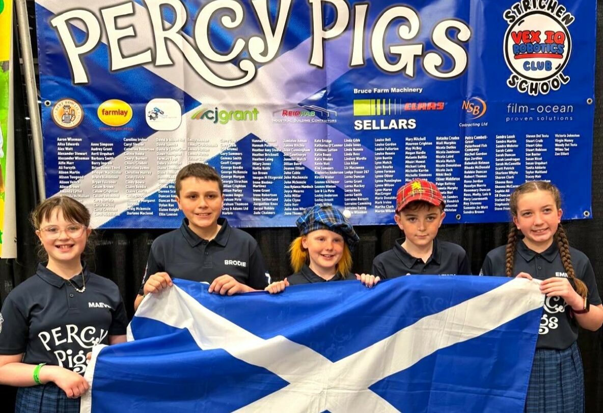 Film-Ocean supports local robotics team